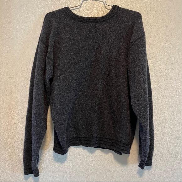 The Disney Store Mickey Outdoors Sweatshirt Pluto Gray Large Lama Embroidered - Picture 3 of 7